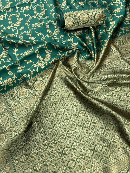 Organic Banarasi Wedding Saree – Lightweight & Breathable