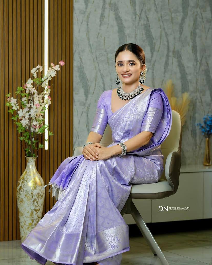 SoftWear Saree Designed for Comfortable Wedding Functions
