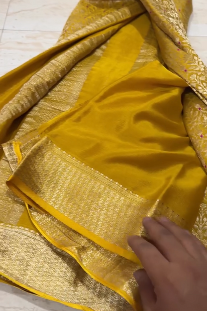 Sunehri Silk Saree