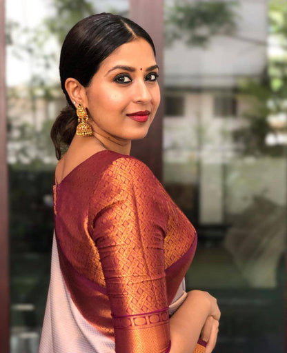 Graceful Ethnic Outfit for Festive Moments