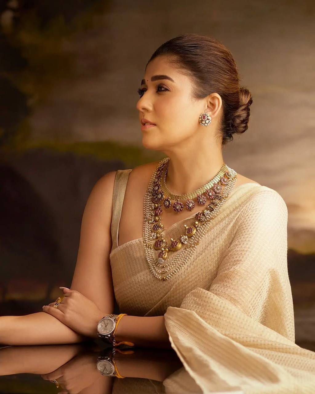 Nayanthara saree