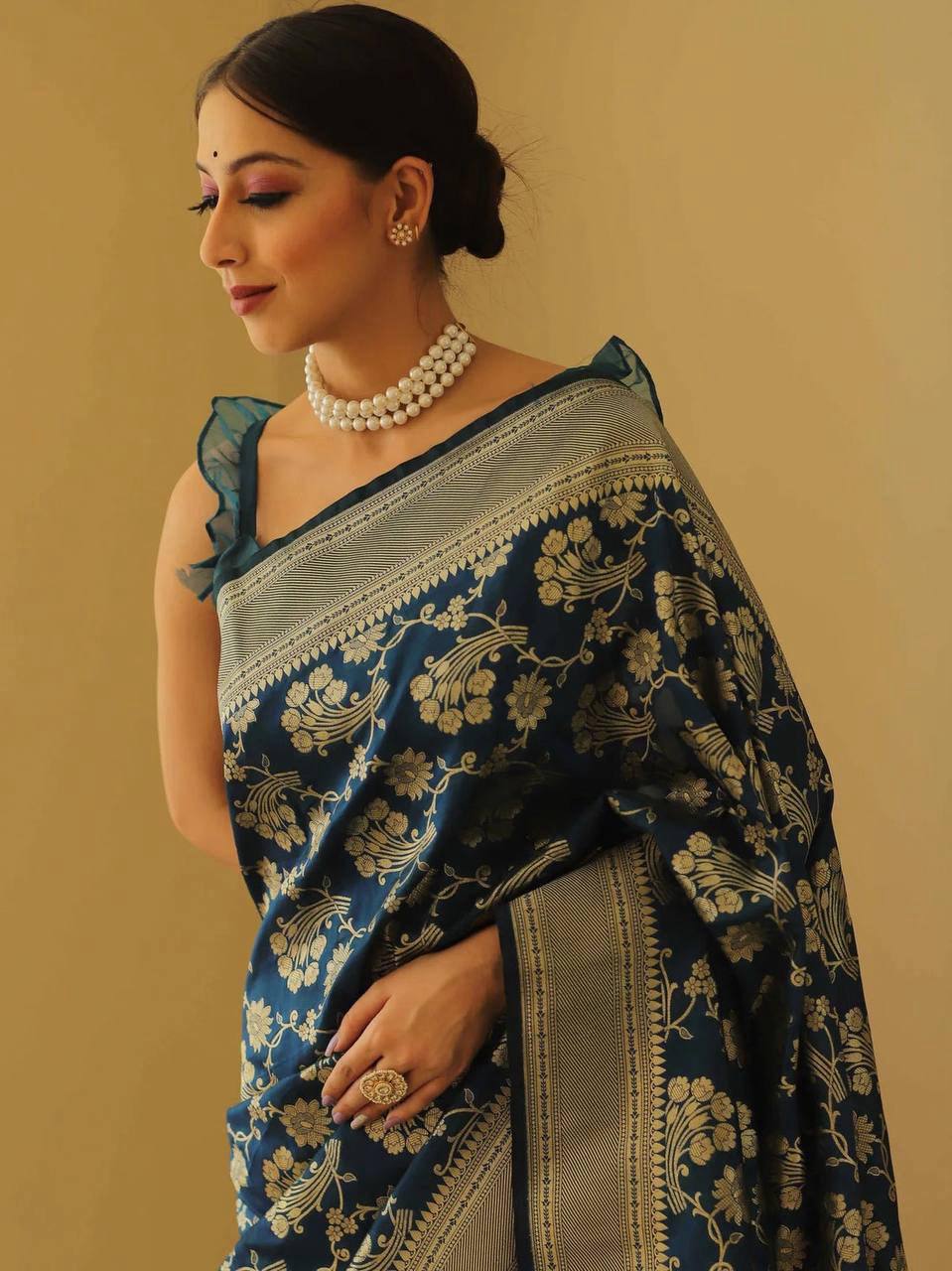 AISHWARYAM SILK SAREE