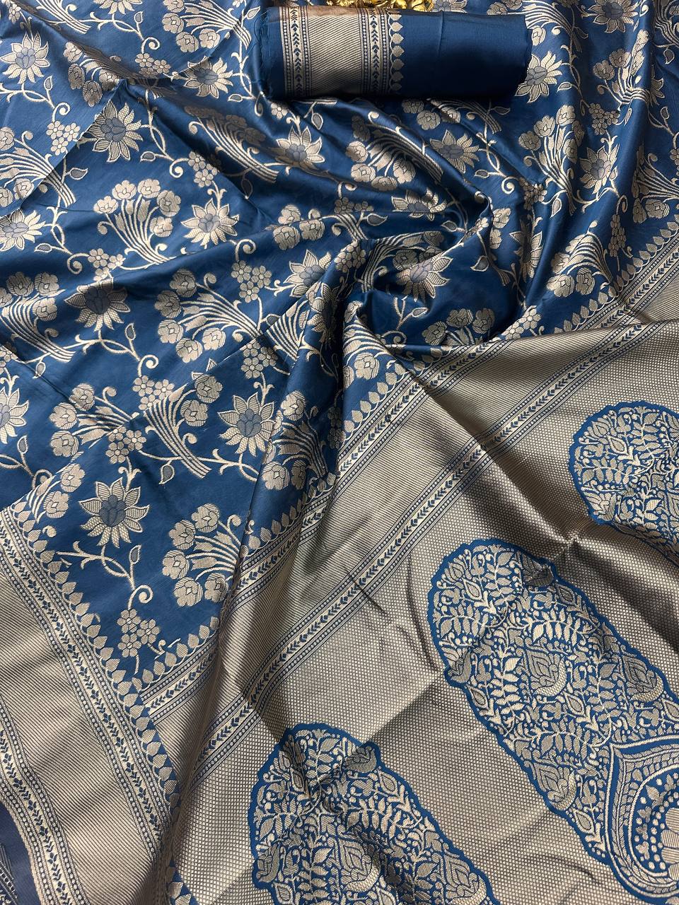 AISHWARYAM SILK SAREE