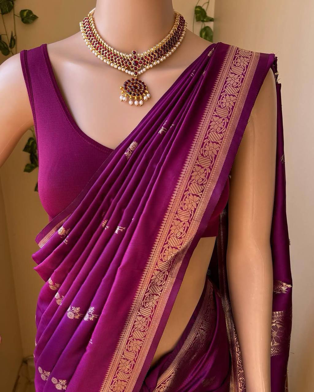 Lichi Blossom Weave