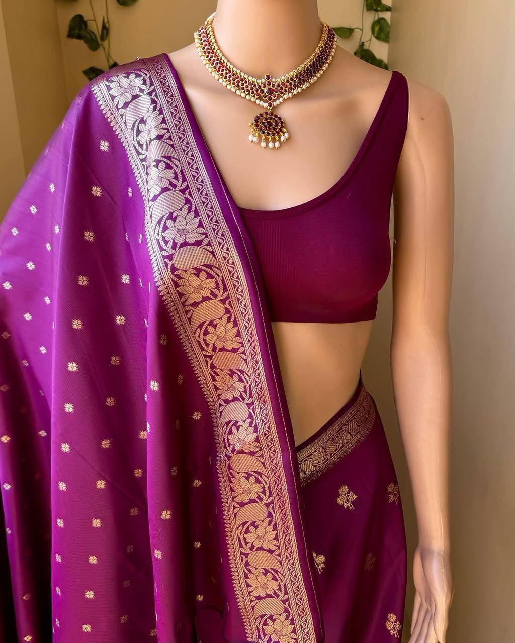 Lichi Blossom Weave