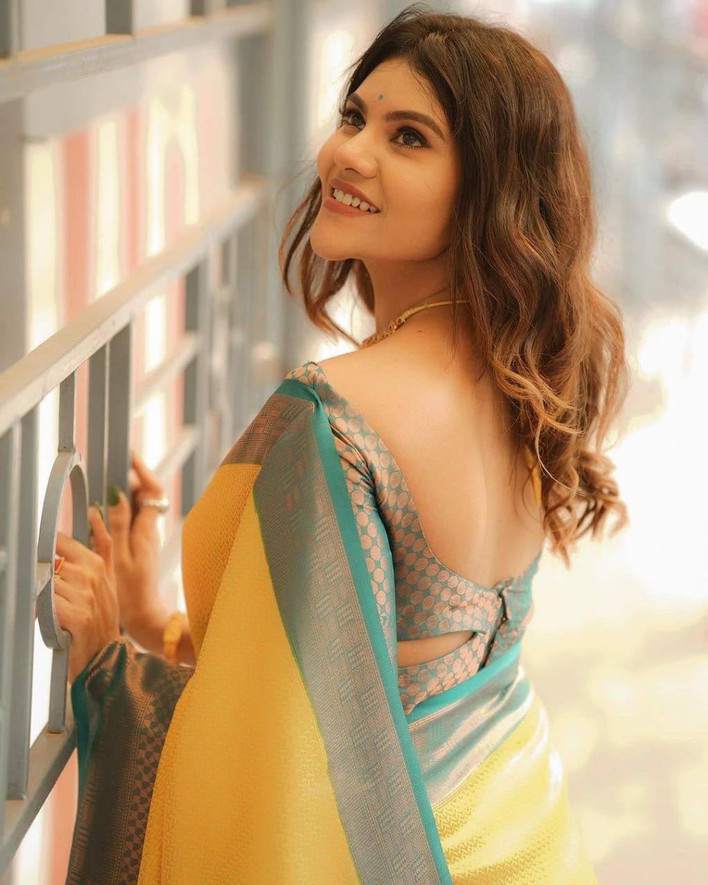 VASUNDHARA SILK SAREE