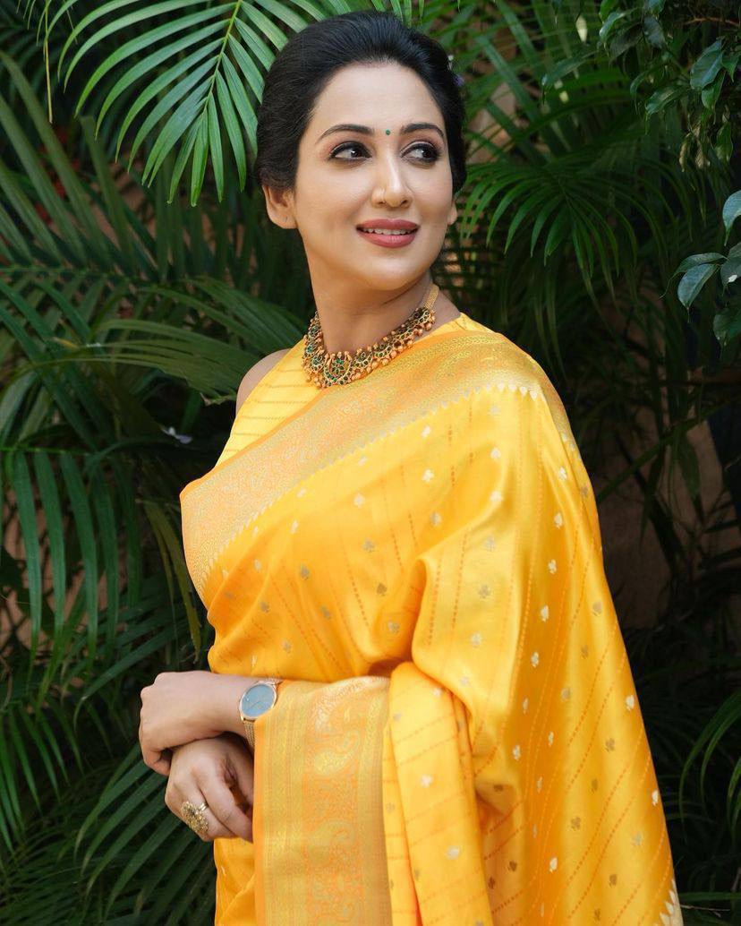 AMRAPALLI SILK SAREE