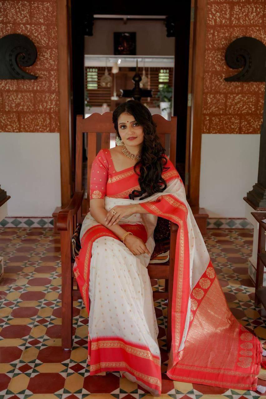 Elegant Comfort Organic Banarasi Lichi Silk Wedding Saree
