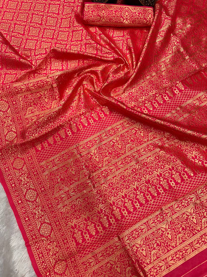 Heritage-Style Saree Made Using Organic Banarasi Lichi Silk