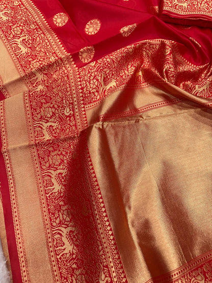 Breathable Organic Banarasi Lichi Silk Wedding Saree