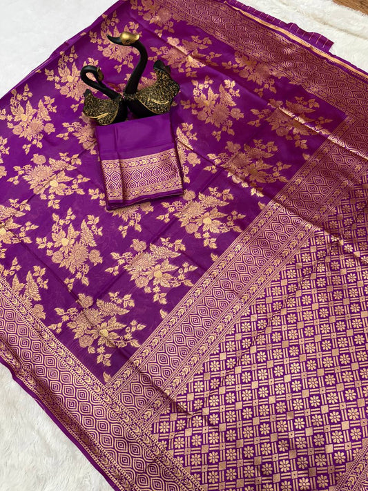 Soft & Comfortable Organic Banarasi Lichi Silk Wedding Saree